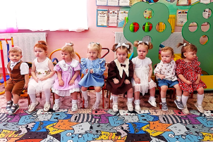 Праздник мам! Праздник мам!.
