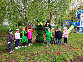 Путешествие по экологической тропе. Путешествие по экологической тропе.